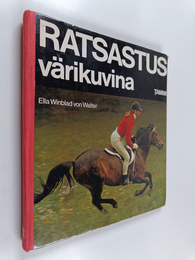 Ella Winblad von Walter : Ratsastus värikuvina