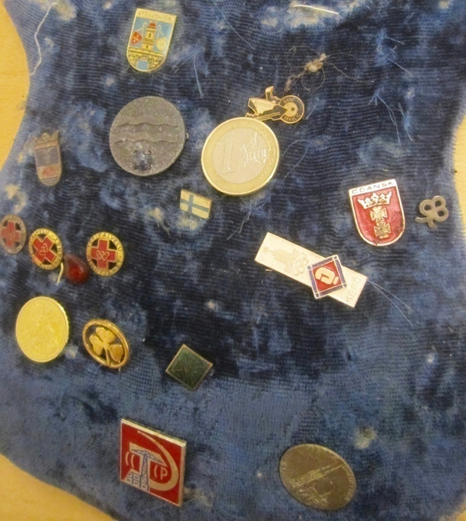 VANHOJA Merkkejä n. 16 kpl