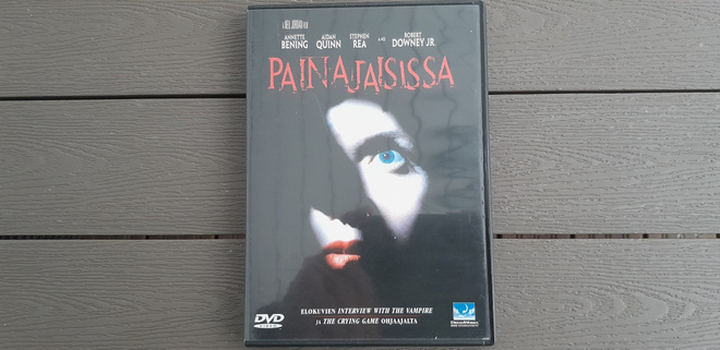 DVD: Painajaisissa (Annette Bening, Robert Downey Jr. (1998)