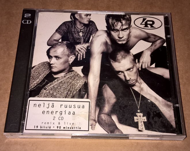 NELJÄ RUUSUA ENERGIAA TUPLA CD