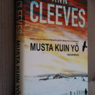 Ann Cleeves : Musta kuin yö ( 1.p. 2007 ) - pikkukuva 1
