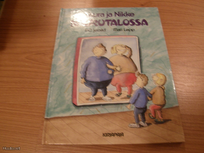 PC Jersild Mati Lepp Laura ja Nikke Naurutalossa