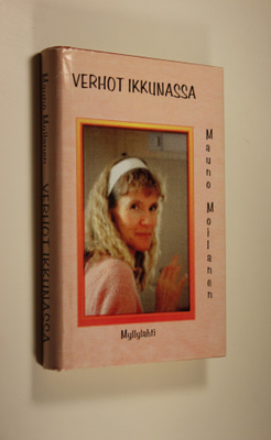Mauno Moilanen : Verhot ikkunassa (signeerattu)