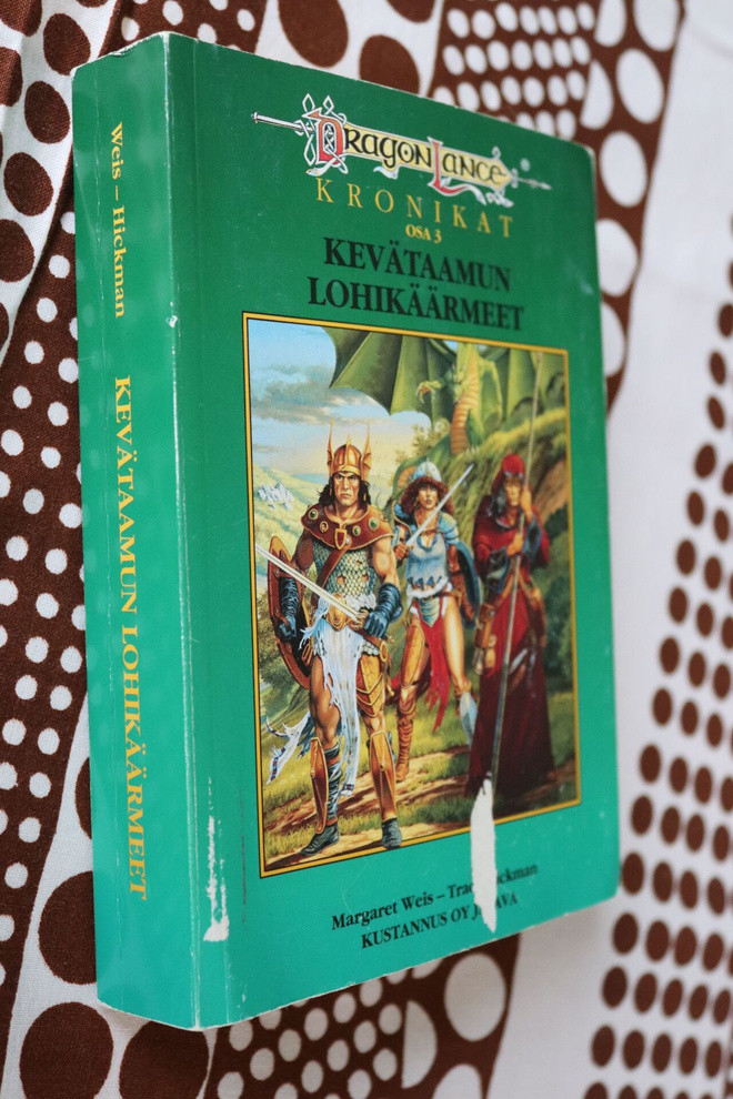 Weis - Hickman : Kevätaamun lohikäärmeet ( 5.p. 2003 )