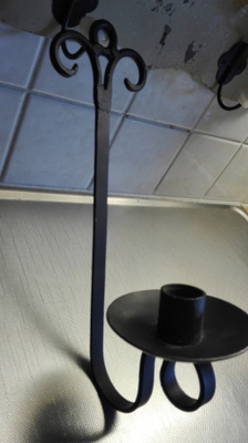 KIVA VALURAUTAINEN SEINÄKYNTTELIKKÖ