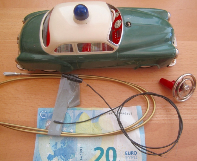 VANHA Pelti Auto Lelu Schuco Electro Alarm-Car 5340 SIISTI!!