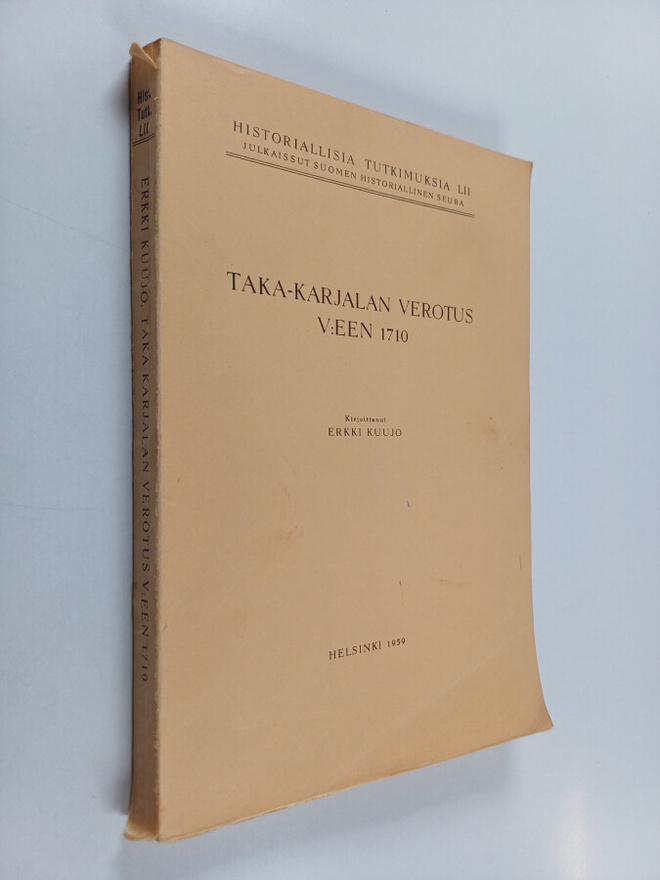 Erkki Kuujo : Taka-karjalan verotus v:een 1710