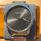Calvin Klein City K2G221 – teräsrannekello, musta taulu - pikkukuva 1