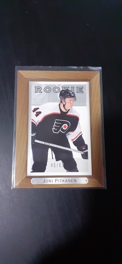2003-04 Upper Deck Beehive #227 Joni Pitkanen Silver RC /67