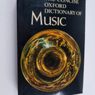 Percy A. Scholes ym. : The Concise Oxford Dictionary of M... - pikkukuva 1