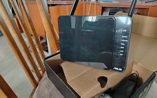 Asus 4g modeemi