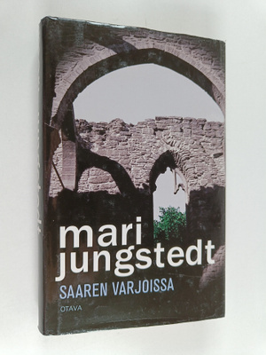 Mari Jungstedt : Saaren varjoissa