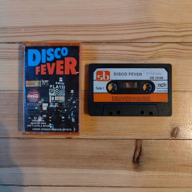 Eri esittäjiä: Disco Fever c-kasetti