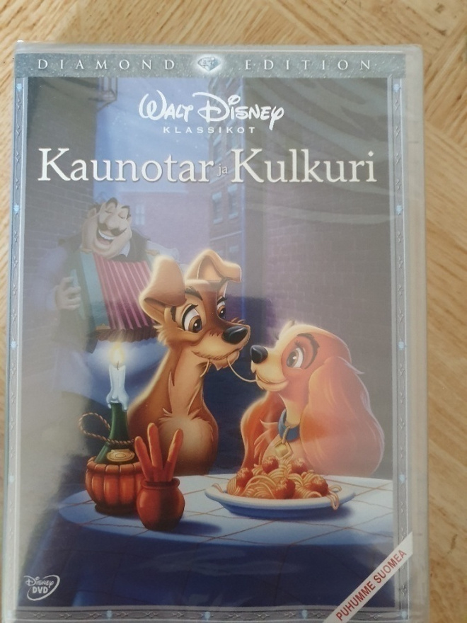 Disney Klassikko 15: Kaunotar ja Kulkuri