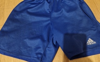 Adidas treenishortsit, koko 152