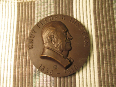 Knut Fredrik Idestam mitali 1838-1916 /Gerda Qvist.