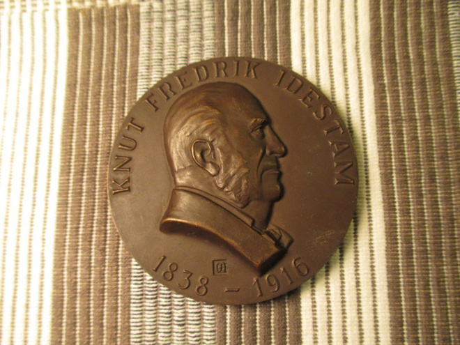 Knut Fredrik Idestam mitali 1838-1916 /Gerda Qvist.