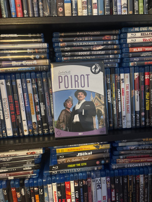 Poirot kausi 4