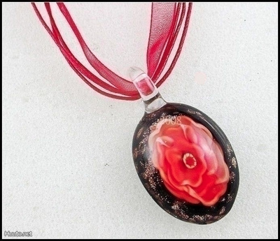 1450 .. Murano Lampwork Taidelasi Kaunis .. Kaulakoru