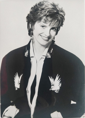 Pressikuva: Lady Manhattan (Blair Brown)