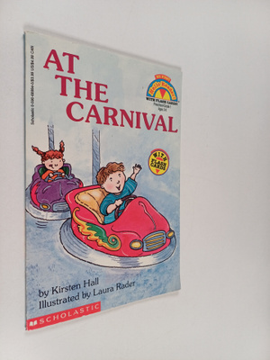 Kirsten Hall : At the Carnival
