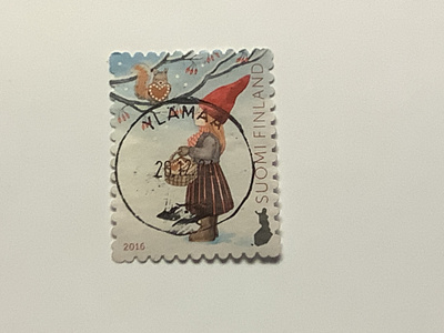 2453 / 2016 Joulu - Tyttö ja orava o leimattu