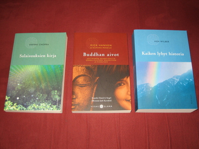 Kolme kirjaa viisaudesta, 12 €/kpl