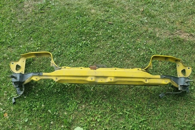 Etupalkki/lukkopelti - Citroen Jumper