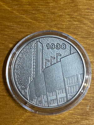 HELSINKI 450 VUOTTA