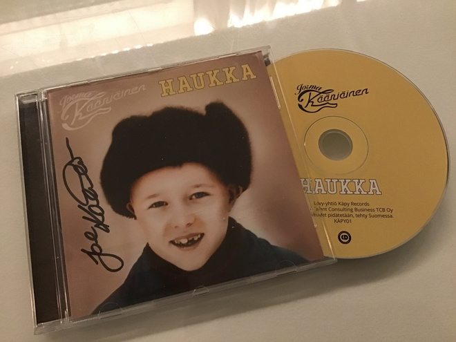 Jorma Kääriäinen . Haukka nimmarilla CD