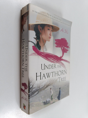 Ai Mi : Under the hawthorn tree