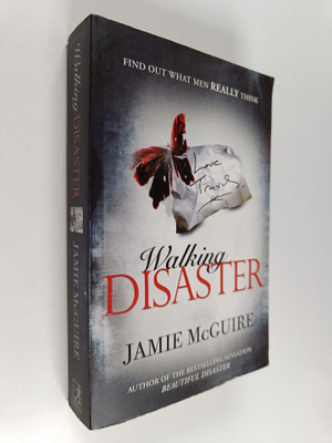 Jamie McGuire : Walking Disaster