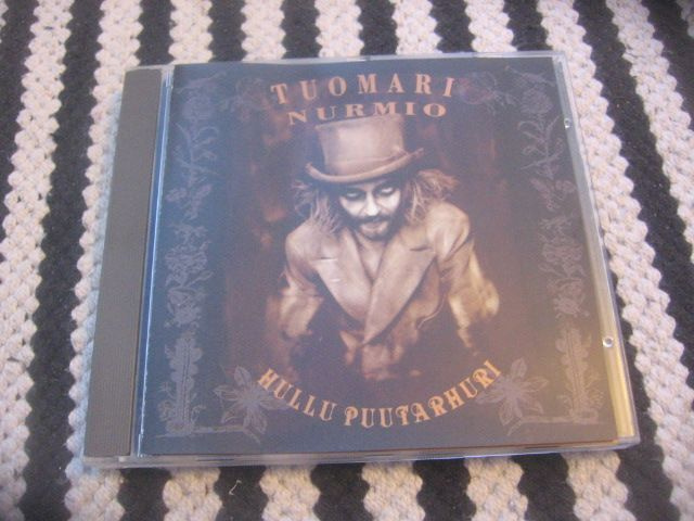 Tuomari Nurmio - Hullu puutarhuri