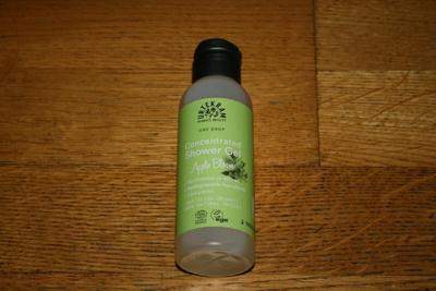 UUSI Urtekram LUOMU Apple Bloom suihkugeeli 100 ml