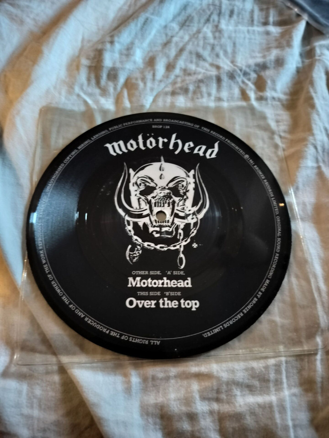 Motörhead - Over The top ("7)