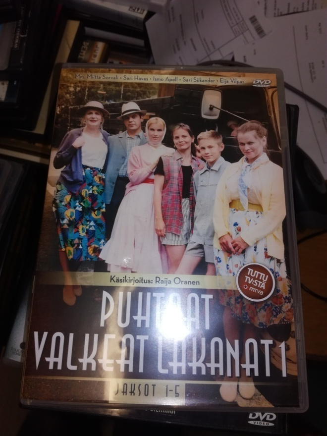 Puhtaat valkeat lakanat 1 (jaksot 1-5)