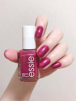 Essie kynsilakka Gossip n Spill