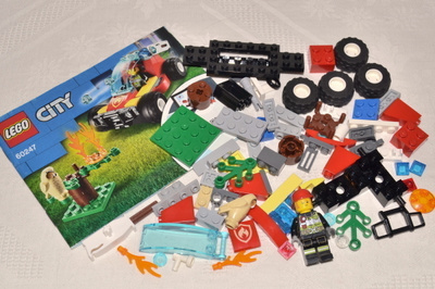LEGO 60247 - Metsäpalo - v.2020