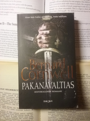 Bernard Cornwell - Pakanavaltias (pokkari)