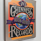 Norris McWhirter : The Guinness Book of World Records 1997 - pikkukuva 1