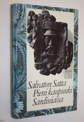 Salvatore Satta : Pieni kaupunki Sardiniassa
