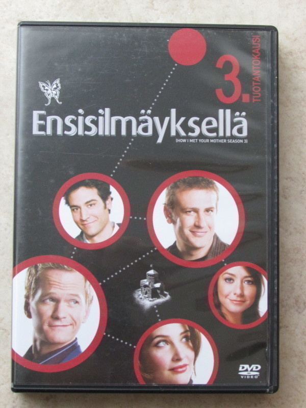 Ensisilmäyksellä, kausi 3, 3 x DVD.