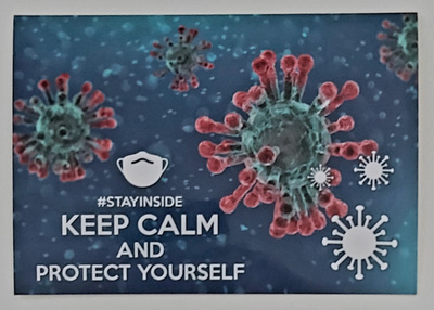 "Keep calm and protect yourself"-KULKEMATON POSTIKORTTI