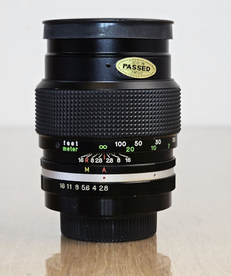 == Cosinon Auto MC 135mm F2.8 - M42