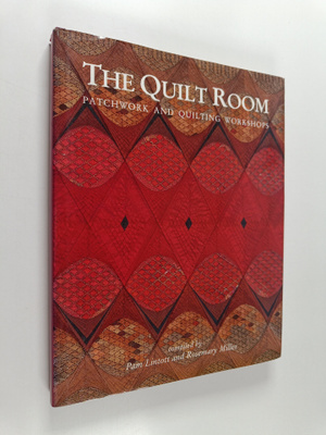Pam Lintott : Quilt room