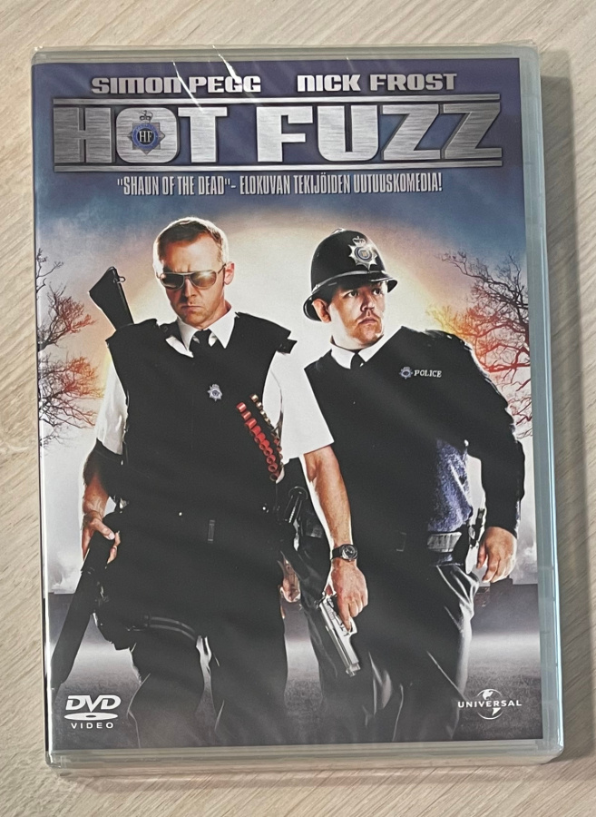 HOT FUZZ (2007) Simon Pegg & Nick Frost (UUSI)
