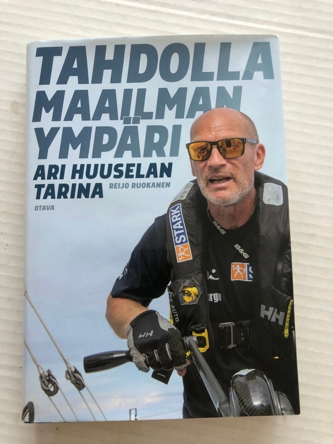Tahdolla maailman ympäri Ari Huuselan tarina