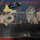 RAMONES - IT'S ALIVE M/M- U.S. 2009 2LP - pikkukuva 1