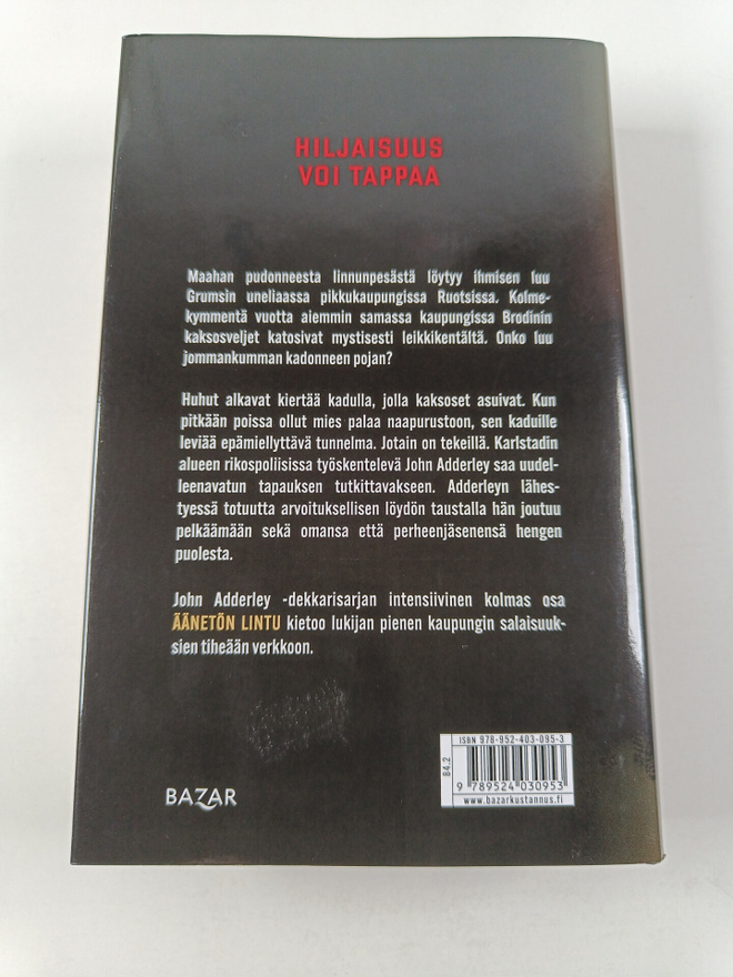 Peter Mohlin ym. : Äänetön lintu