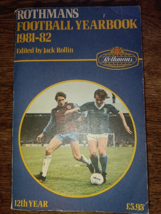 Rothmans Football Yearbook 1981-82